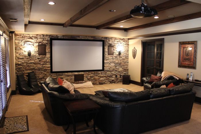 How to decorate media room