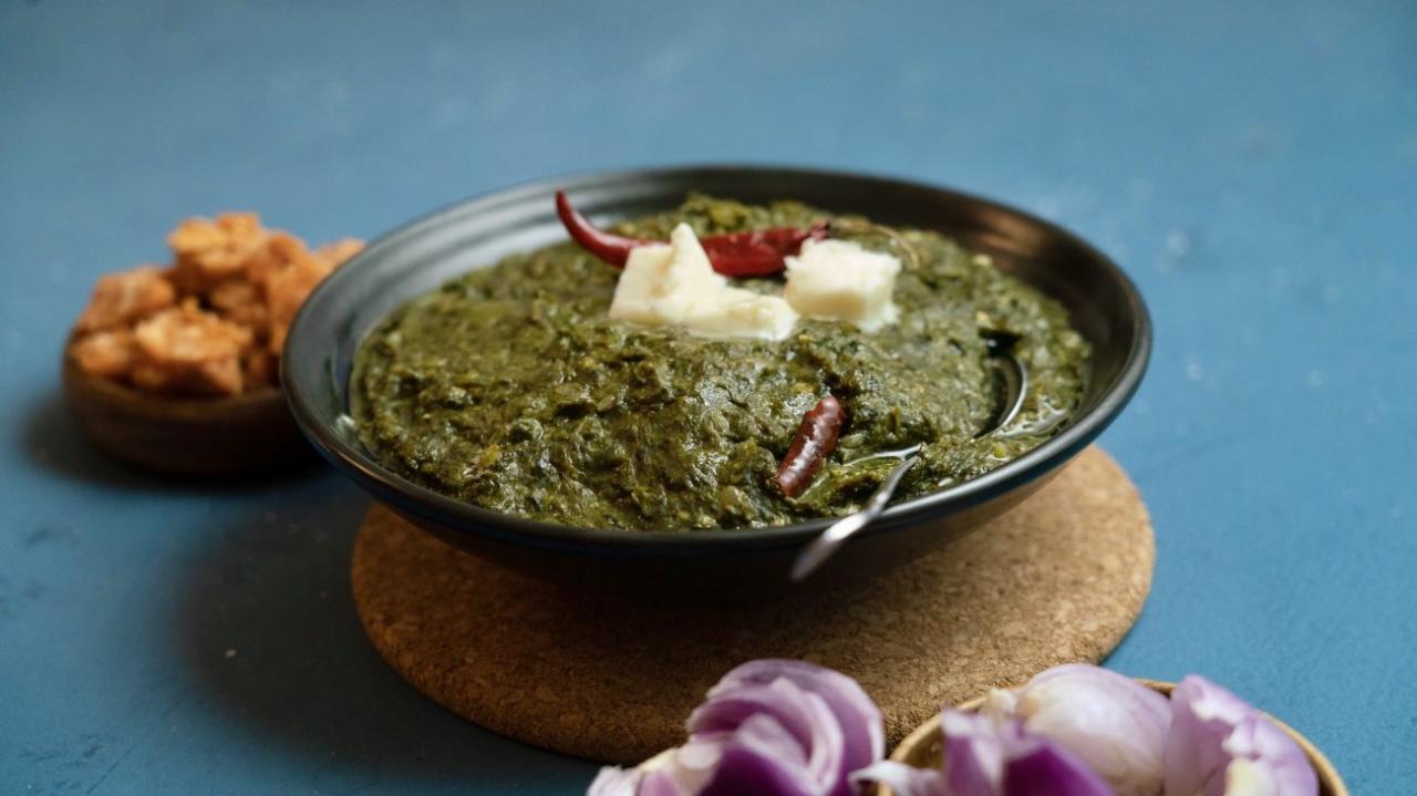 How to cook sarson ka saag punjabi style