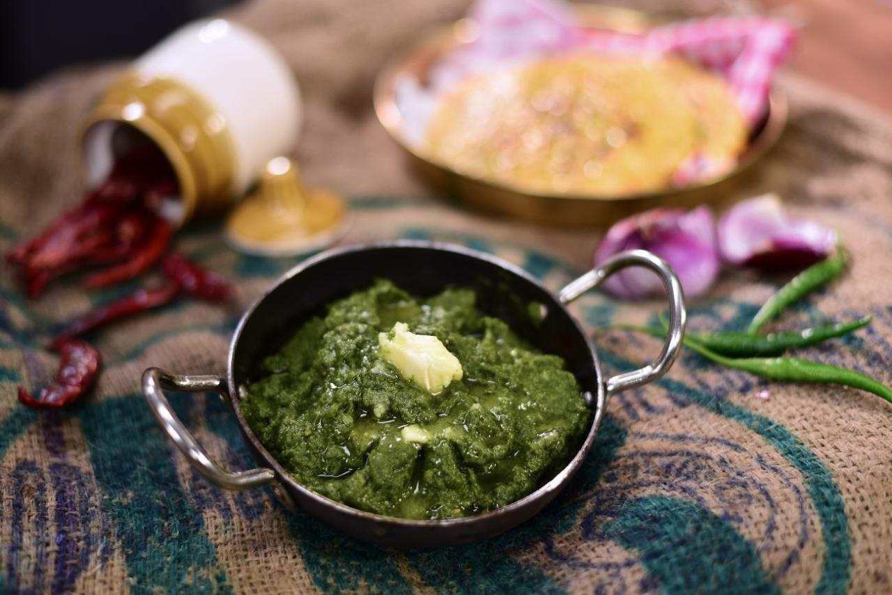 How to cook sarson ka saag punjabi style